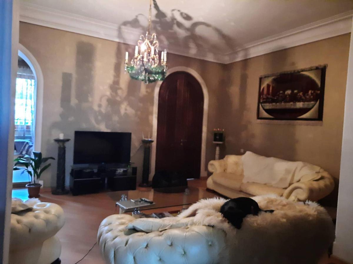 Tbilisi Philharmonia Apartment Zewnętrze zdjęcie